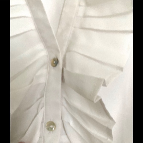 H&M RUFFLE WHITE TOP - Picture 6 of 6